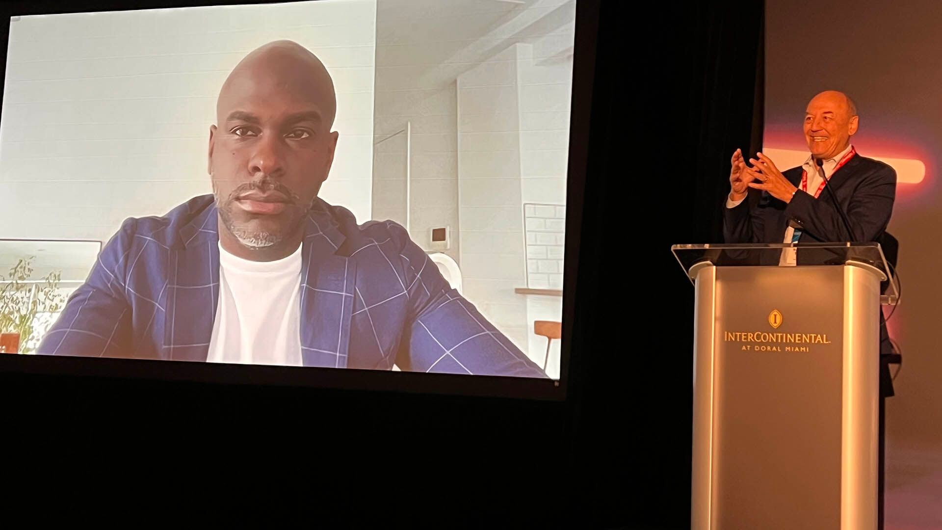 Claudio Cabrera se destacó en el SEO de The New York Times y está a cargo de audiencias en su periódico deportivo, The Athletic.