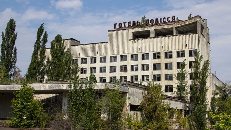 El hotel Polissya era uno de los edificios más altos de la ciudad (shutterstock)