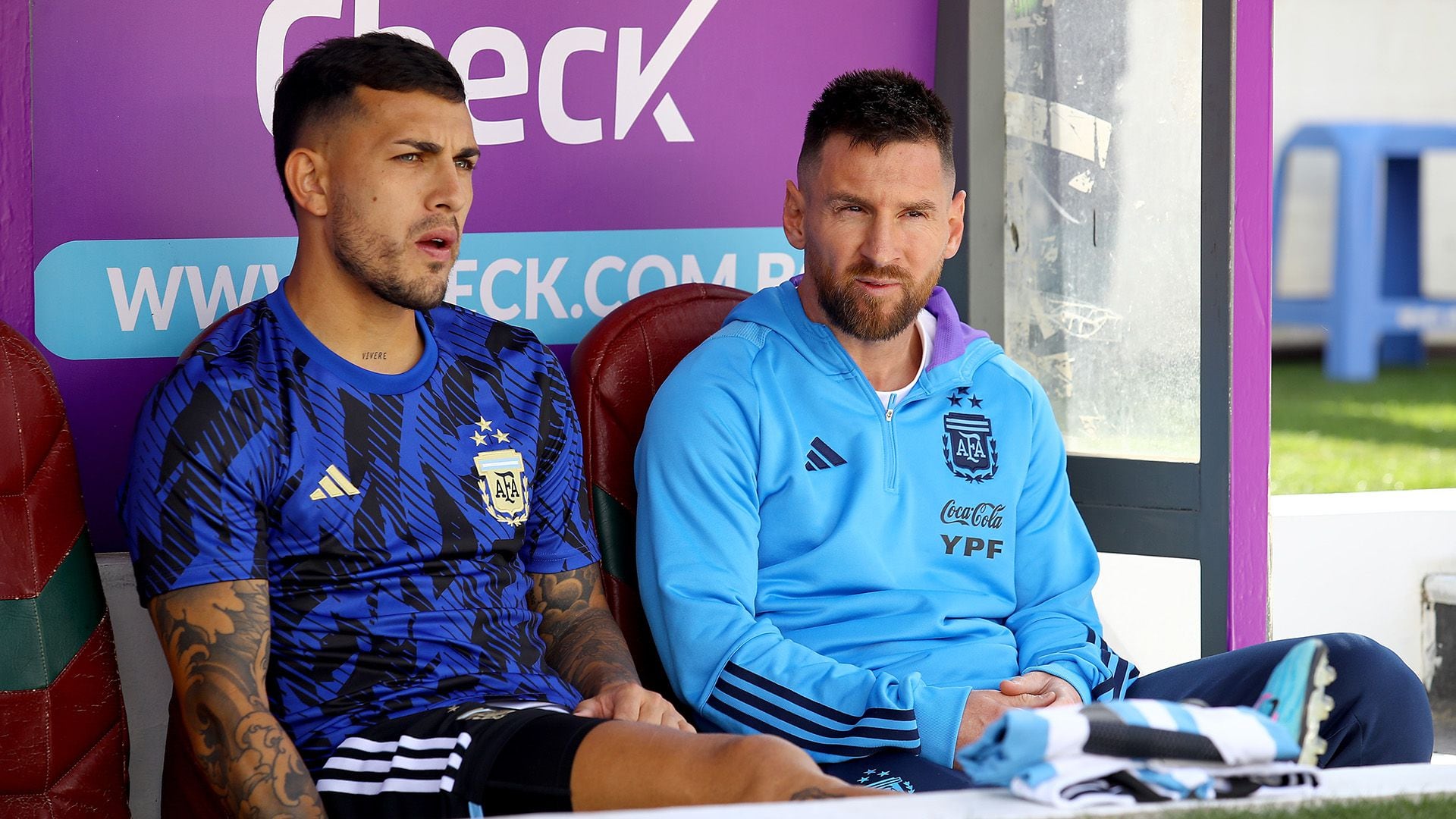 Lionel Messi quedó afuera del banco de suplentes del choque de Argentina ante Bolivia: la molestia que arrastra y la agenda cargada - Infobae