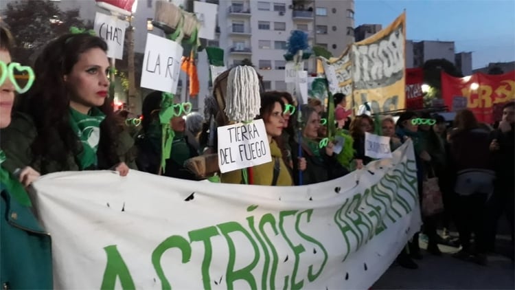 El colectivo de Actrices Argentinas en una manifestación