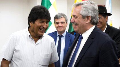 Evo Morales y Alberto Fernández, detrás el intendente Juan Zabaleta