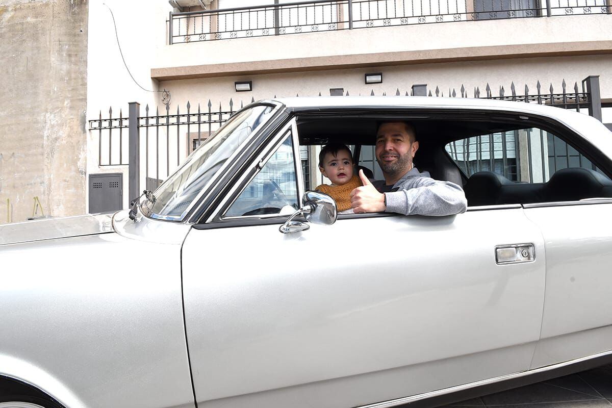 Su sueño es recuperar el auto de su padre para restaurarlo con su hijo (Fotos: Gentileza Mauro Pisano)