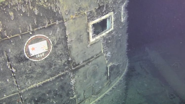 Murieron 42 de los 69 tripulantes del submarino