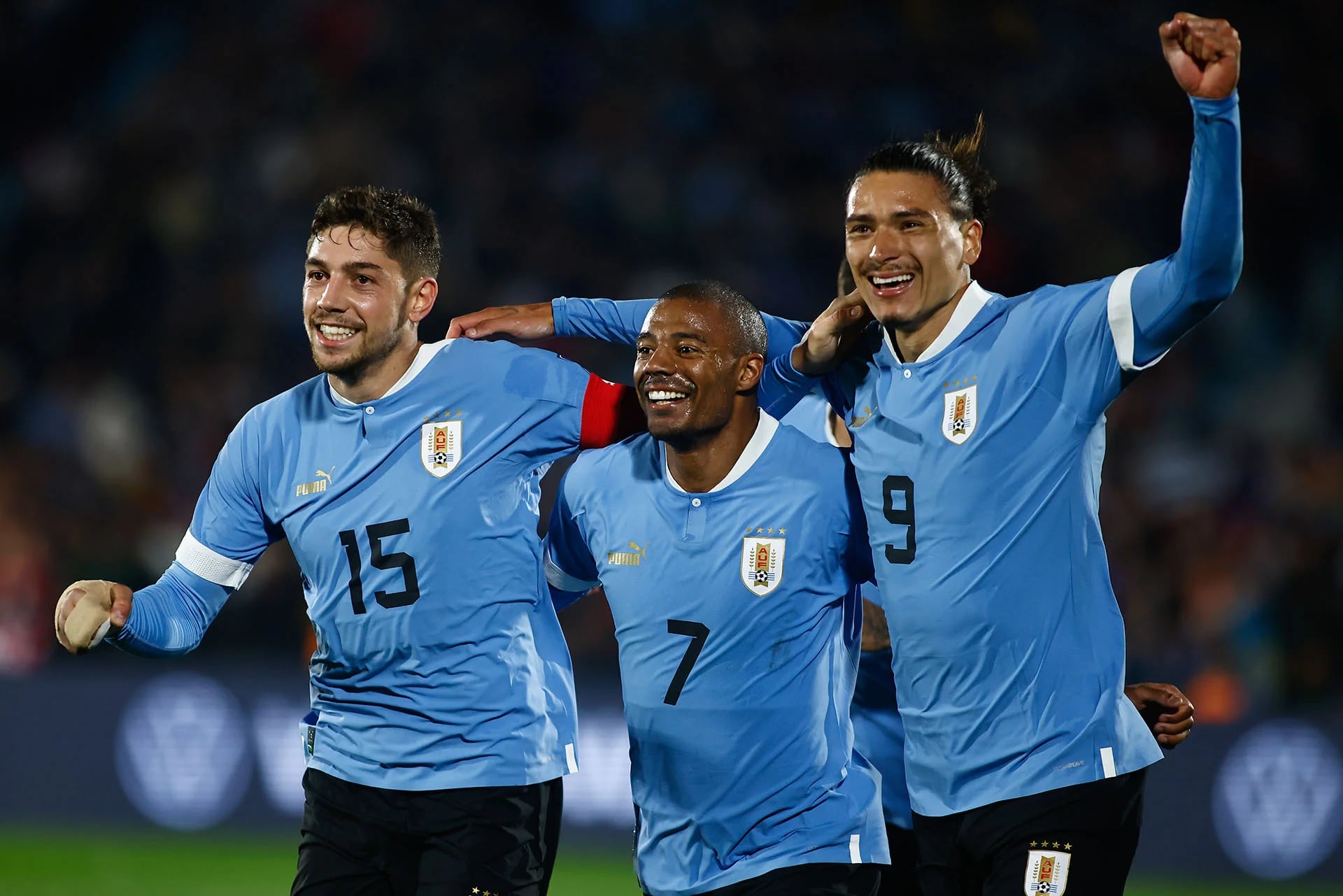 Uruguay le ganó 3-1 a Chile por las Eliminatorias en el inicio del ciclo de Bielsa