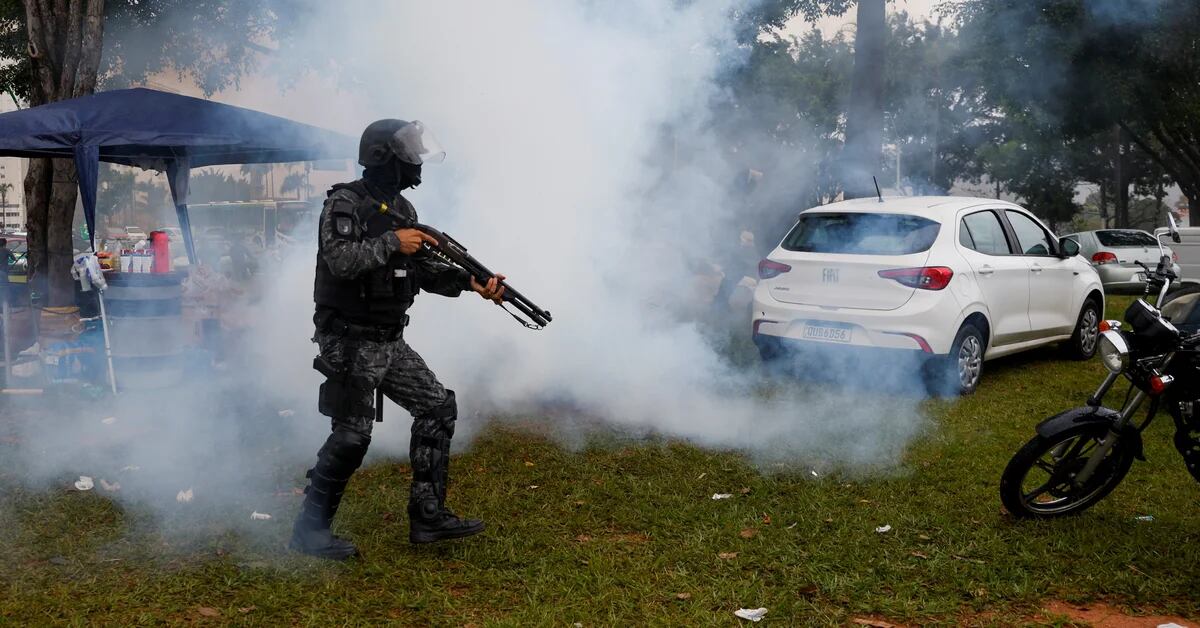 Nuevos disturbios en Brasil: la Policía pretende liberar más de 150 carreteras bloqueadas por bolsonaristas
