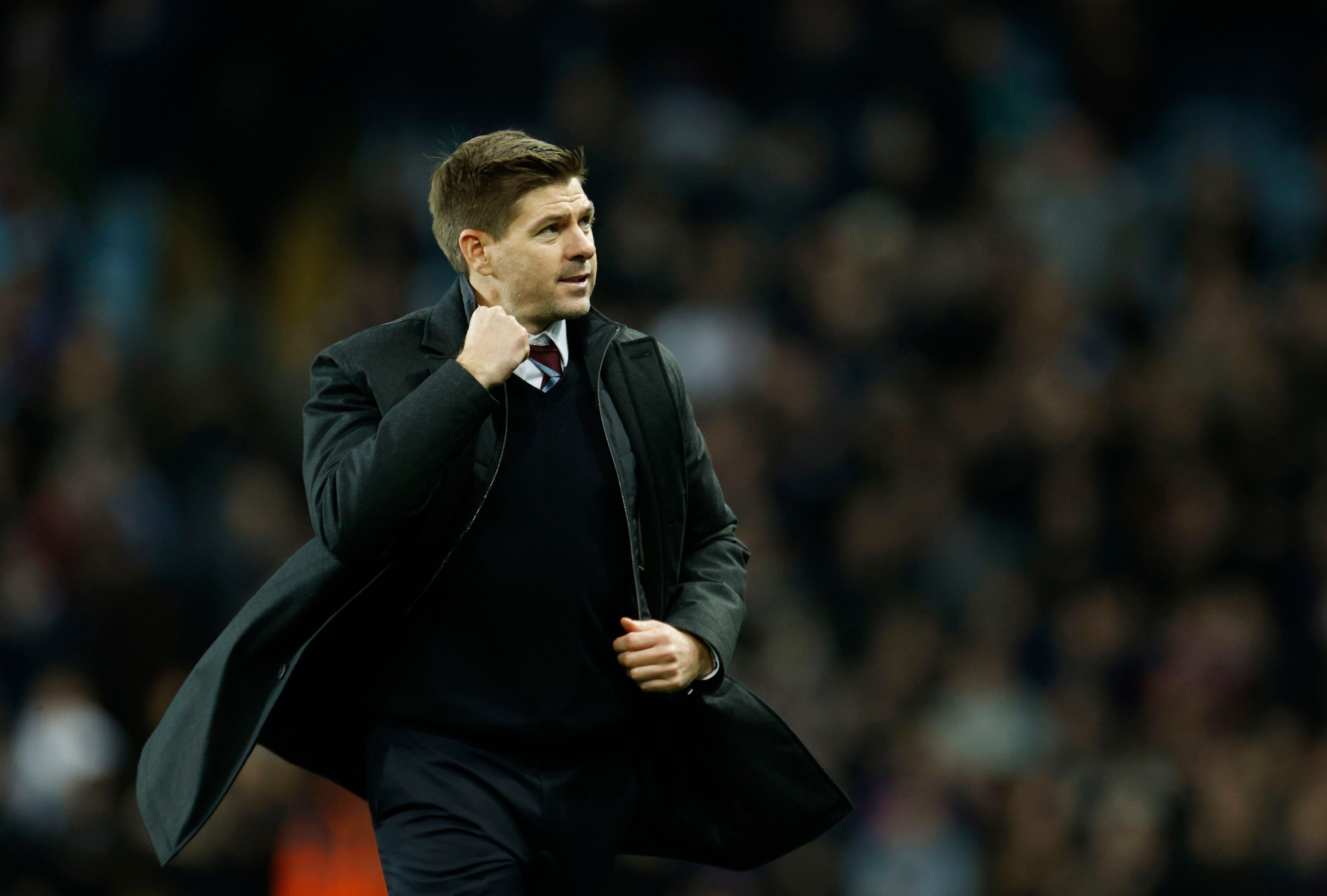 Steven Gerrard se estrenó en el Aston Villa con una victoria 2-0 frente al Brighton (Foto: Reuters)