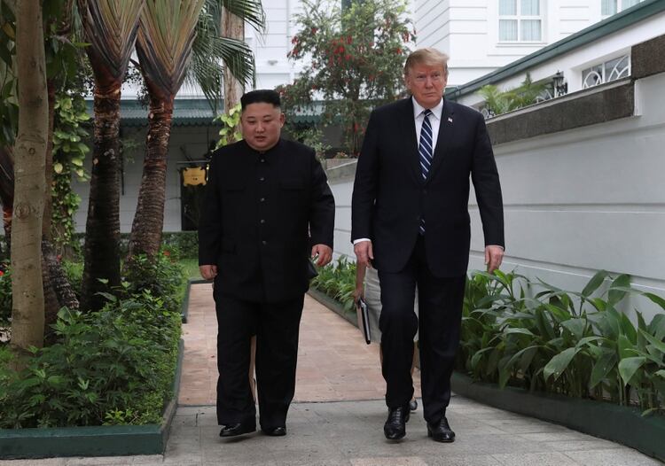 Donald Trump y Kim Jong-un en Hanoi, Vietnam, el 28 de febrero de 2019 (Reuters/ Leah Millis)