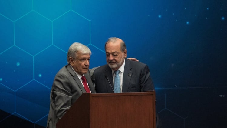 LÃ³pez Obrador y Carlos Slim. (Foto: Cuartoscuro)