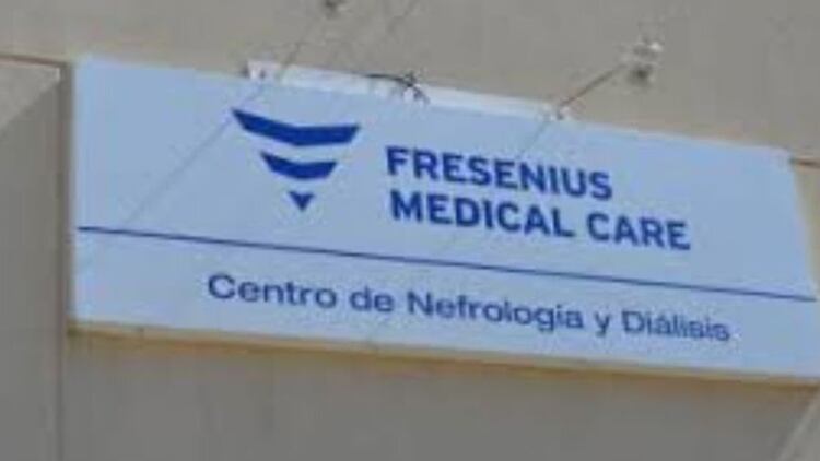 Dos de los nueve fallecidos en Chaco eran pacientes de esta clínica de diálisis, que tiene 19 contagiados entre su personal médico y administrativo