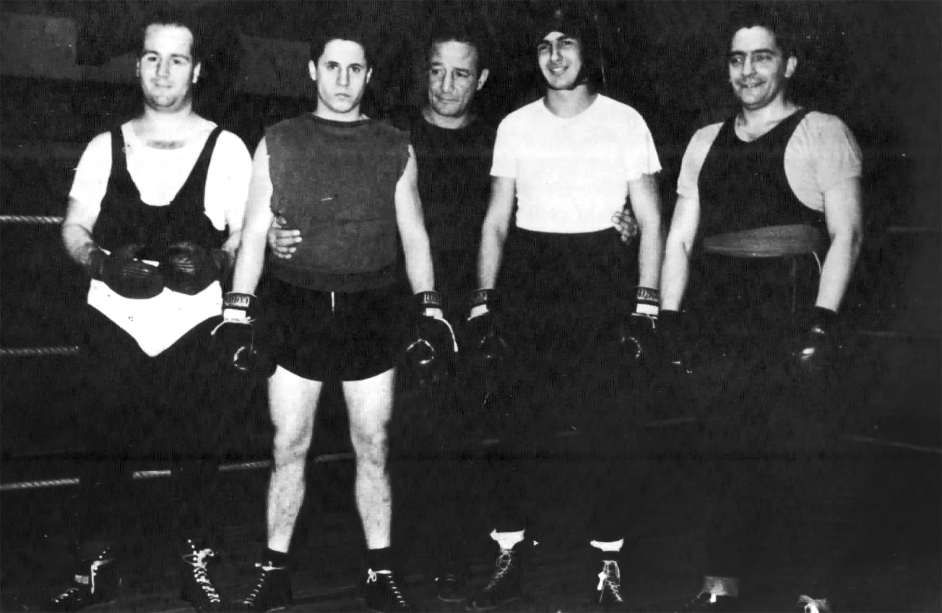 Cuarto de izquierda a derecha, Juan Carlos “Tito” Lectoure