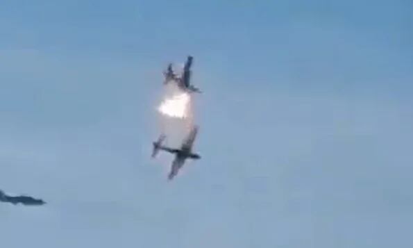 Momento exacto cuando dos aviones de la Fuerza Aérea Colombiana chocaron en Villavicencio. Captura de video