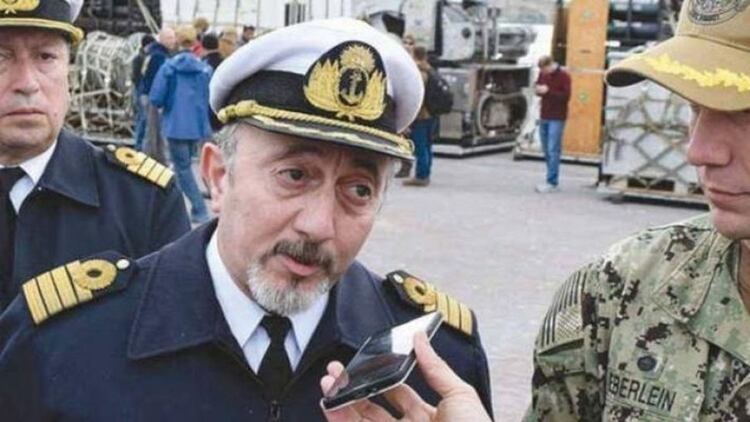 Capitán de Navío Gabriel Attis, jefe de la Base Naval Mar del Plata