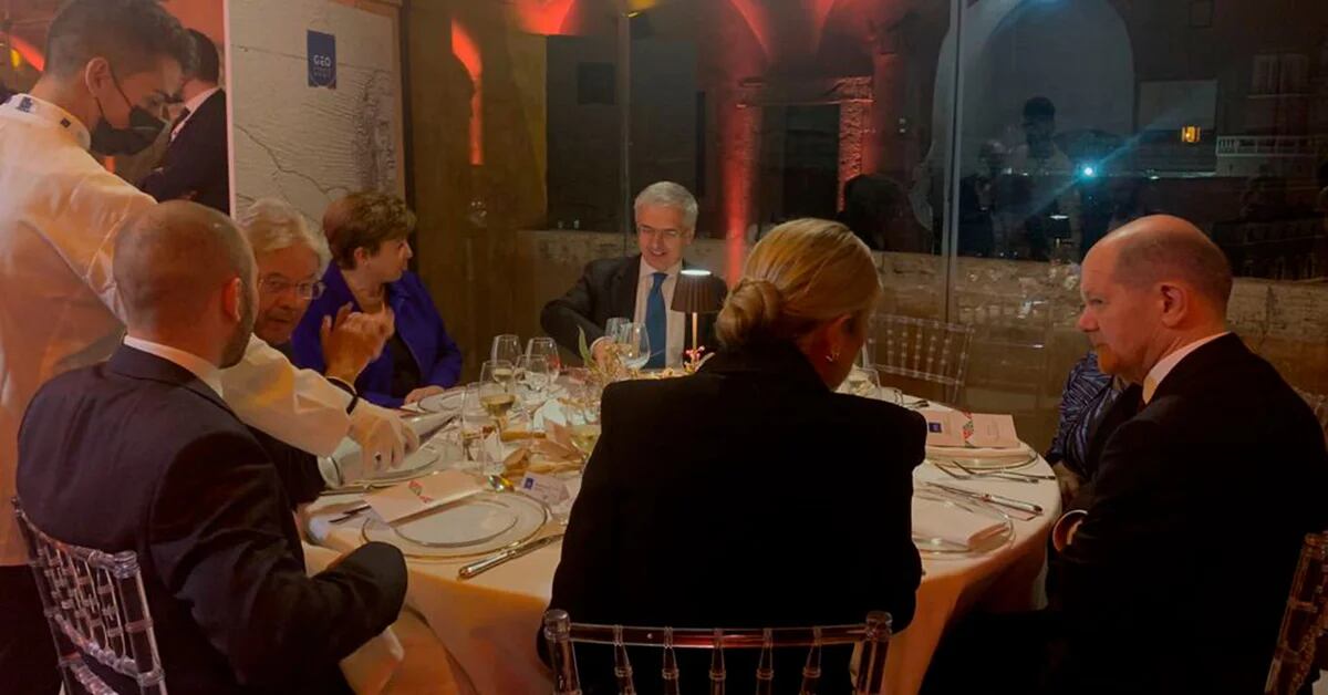 Martín Guzmán trifft Kristalina Georgieva und künftige Bundeskanzlerin vor Beginn der G20 in Rom