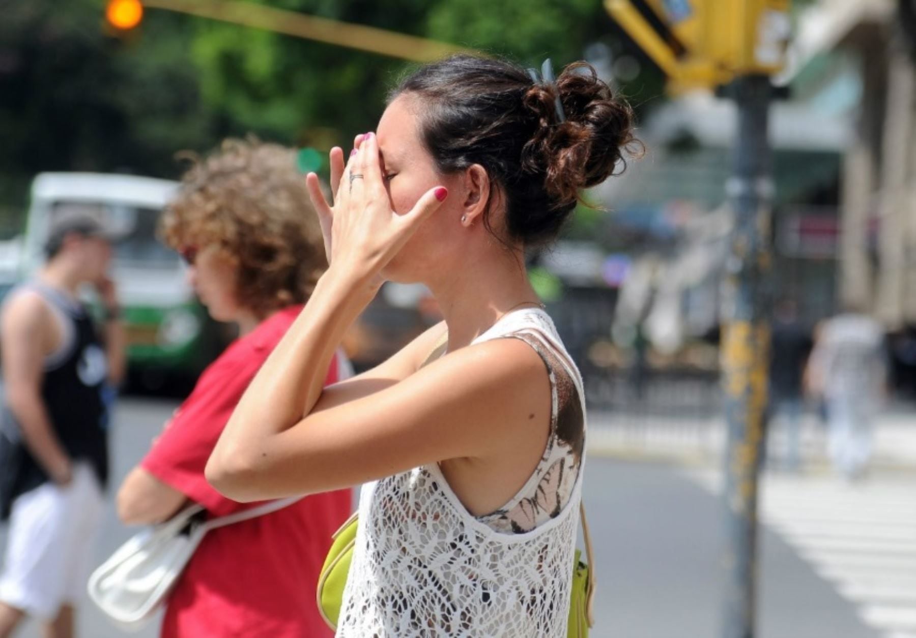 Molte regioni in Europa sono in allerta rossa "estremo pericolo" Che rappresenta le alte temperature nel continente