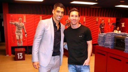 Lionel Messi y Suárez se van a Buenos Aires (@leomessi)