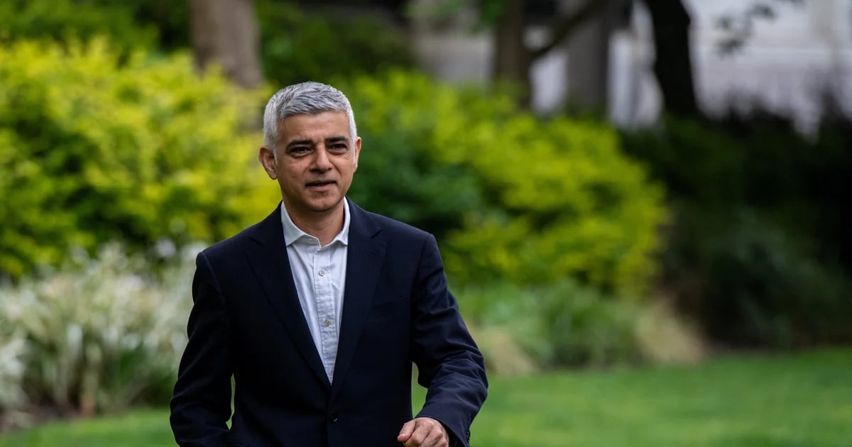 Sadiq Khan re-elected Mayor of London