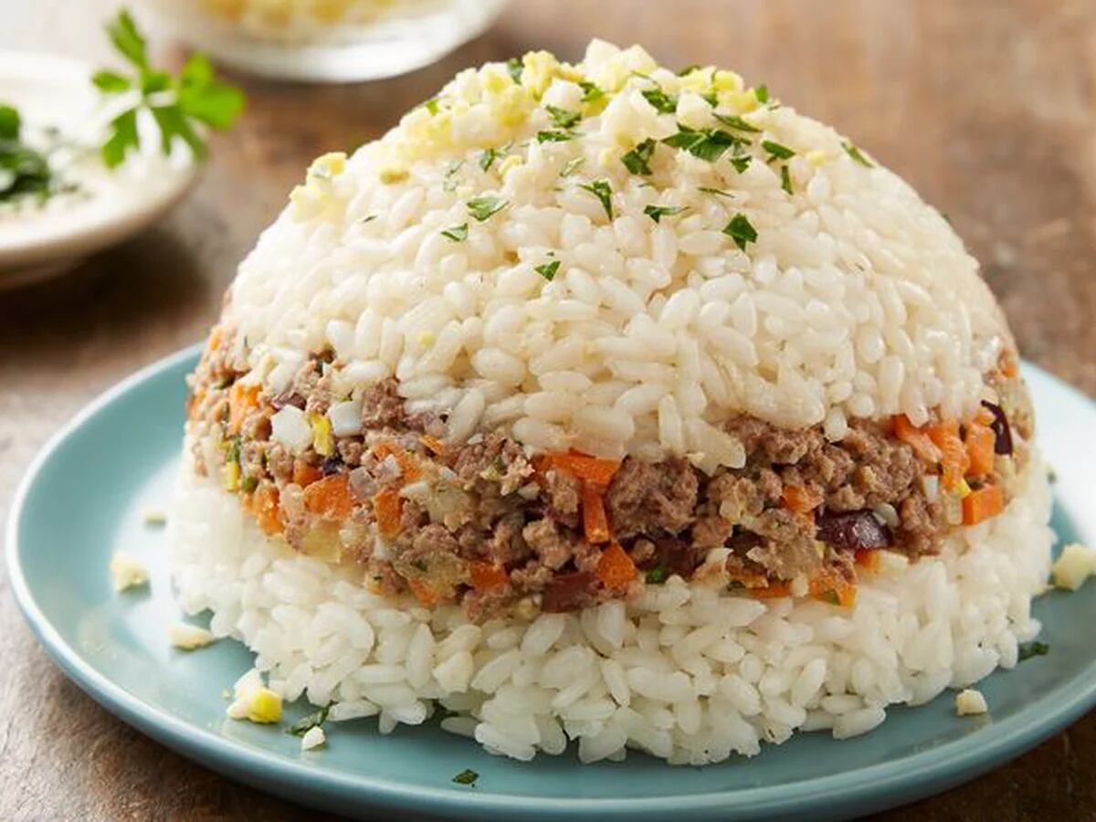 Aprende a preparar arroz tapado de forma sencilla - Infobae