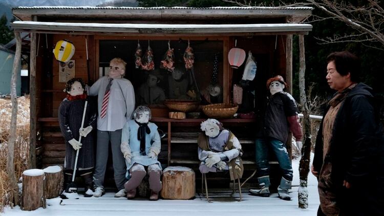 En Nagoro hay más de 300 habitantes muñecos y menos de 30 habitantes humanos (AFP)