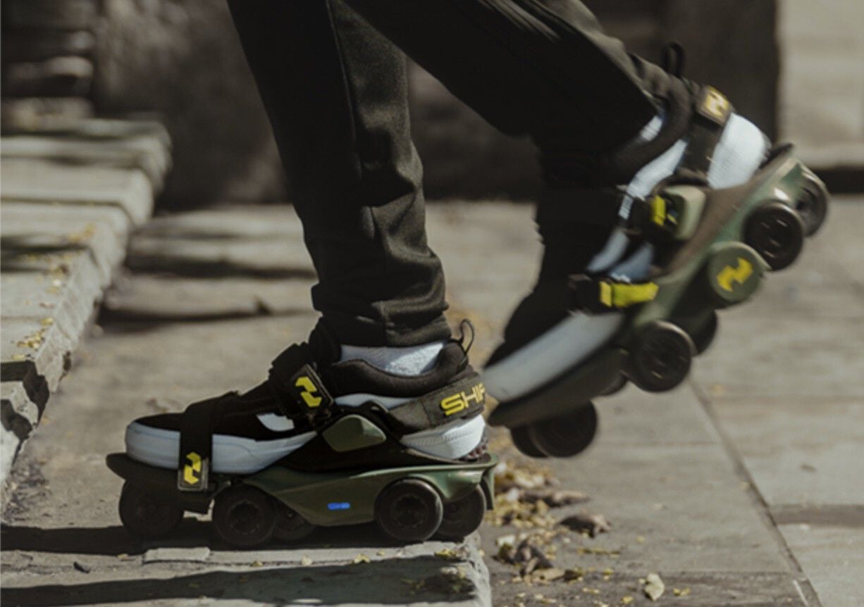 Cuatro zapatos con eléctrico para caminar más rápido - Infobae