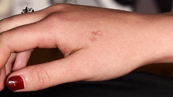 El tatuaje de Jennifer Lawrence