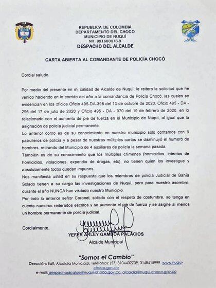 "La carta que había enviado el Alcalde de Nuquí es demoledora. Nuquí está abandonado. Esta es la realidad del Pacífico. @IvanDuque @mindefensa no estamos en el país de las maravillas que nos cuentan, esto es lo qué pasa en la otra Colombia ¡reaccionen!", señaló el periodista en su tweet.