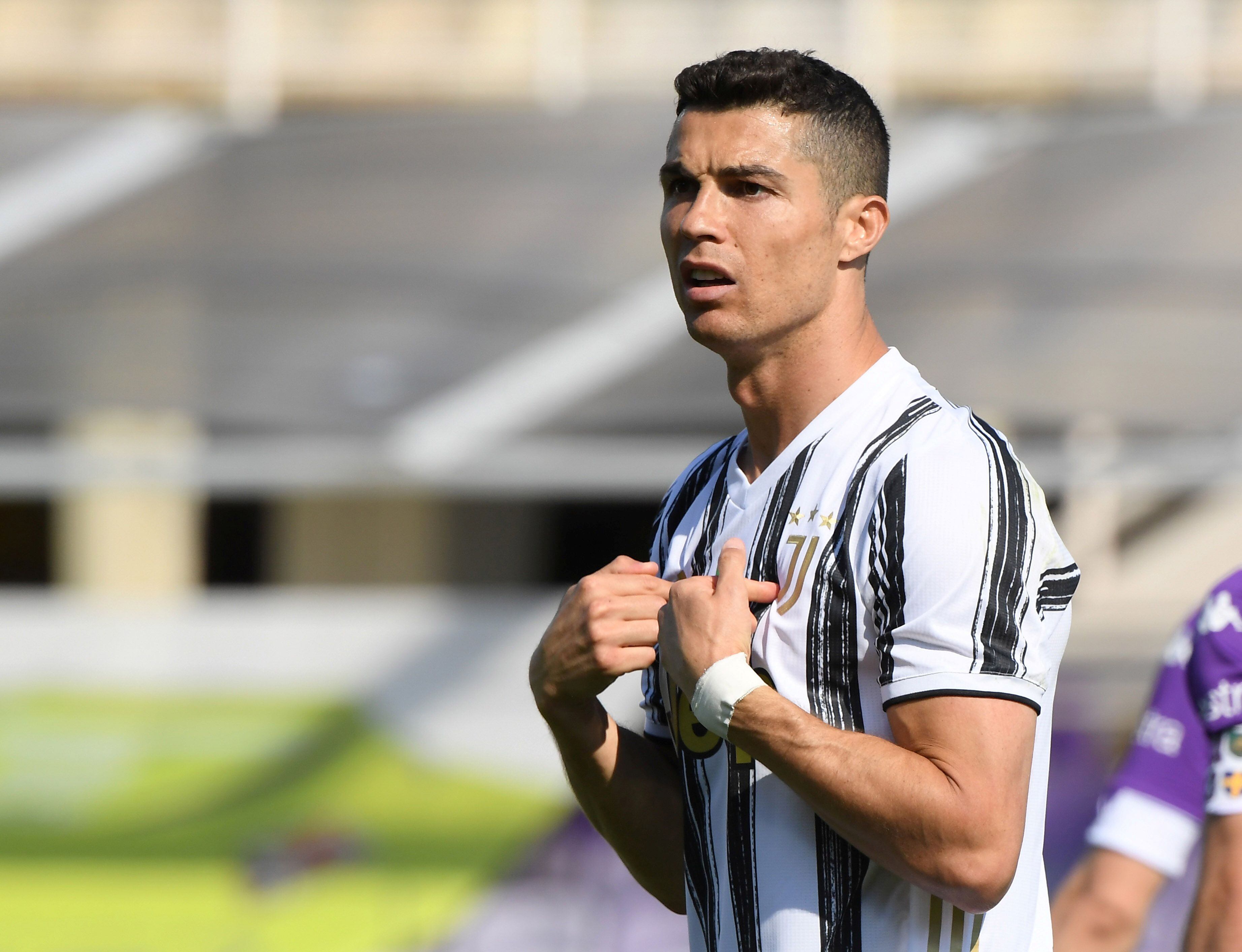 Cristiano Ronaldo estaría involucrado en una de las causas. Jugó en la entidad entre 2018 y 2021 (REUTERS/Alberto Lingria/File Photo)
