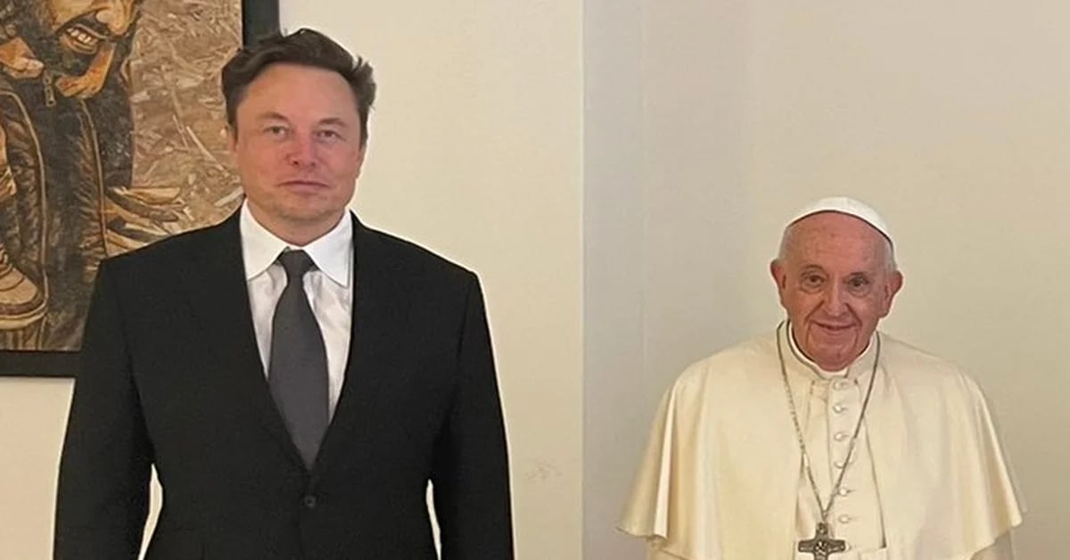 Elon Musk said he was honored to meet Pope Francis