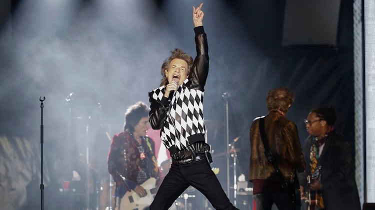 Mick Jagger (C), Charlie Watts y Keith Richards en Chicago (Kamil Krzaczynski / AFP)