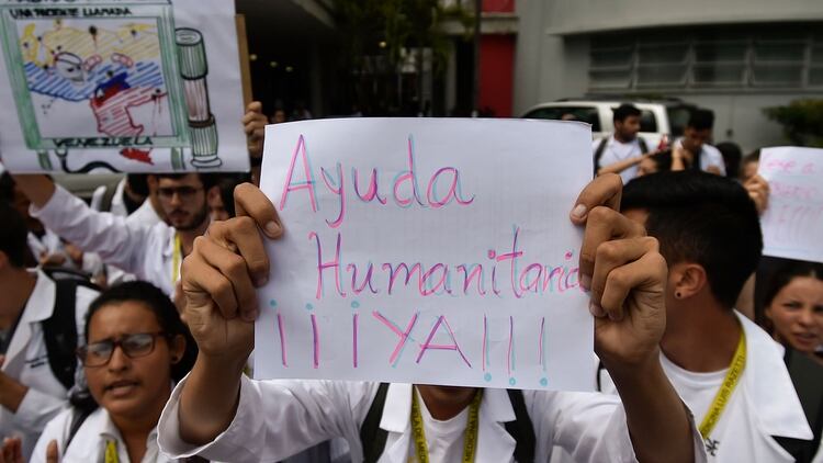 Una de las protestas por la crisis sanitaria en Venezuela (AFP)