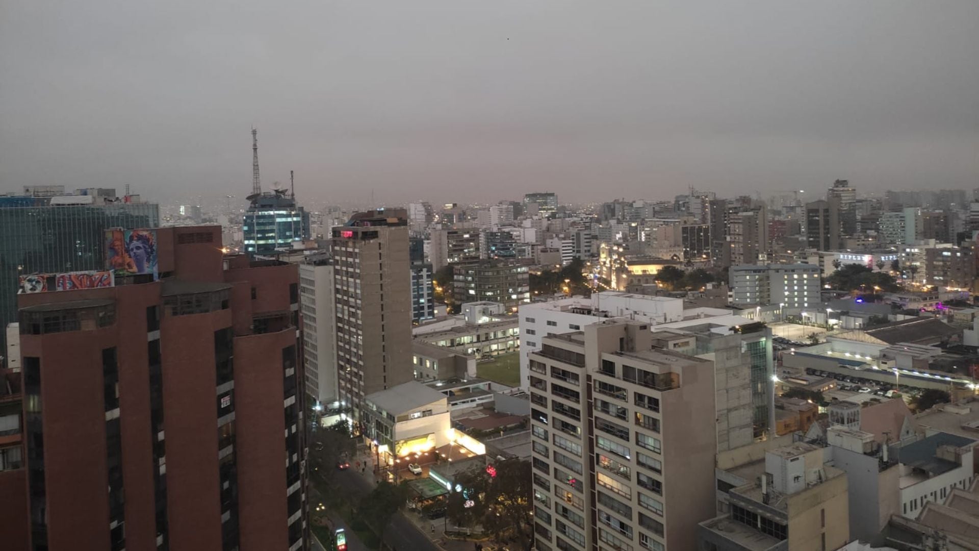 Llovizna cubre gran parte de Lima. (Foto: Estefany Lujan)