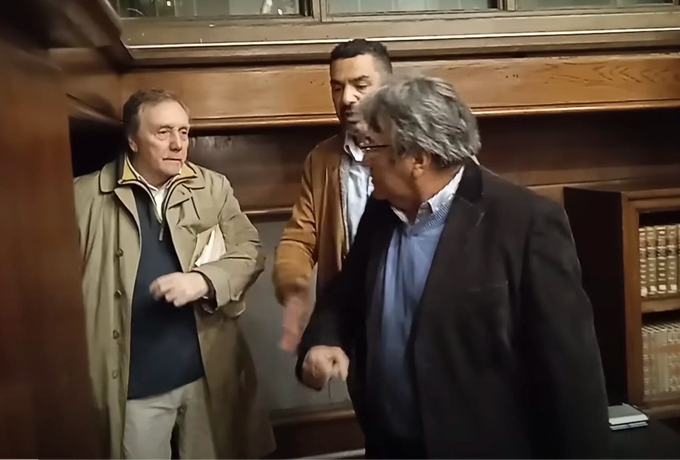 Incidentes en un homenaje en Uruguay delante del ex presidente Julio María Sanguinetti
