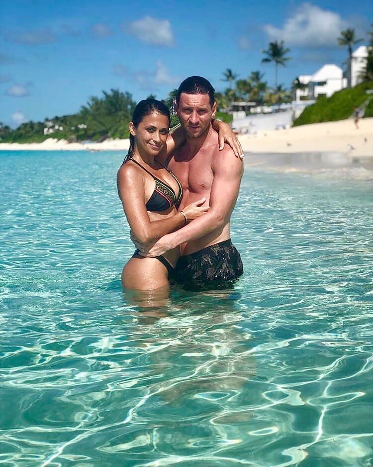 La pareja estuvo durante algunos días en una exclusiva isla del Caribe (@antonelaroccuzzo)