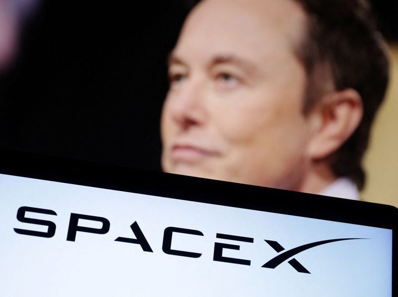 SpaceX y Starlink son propiedad de Elon Musk. REUTERS/Dado Ruvic/Ilustración/Archivo