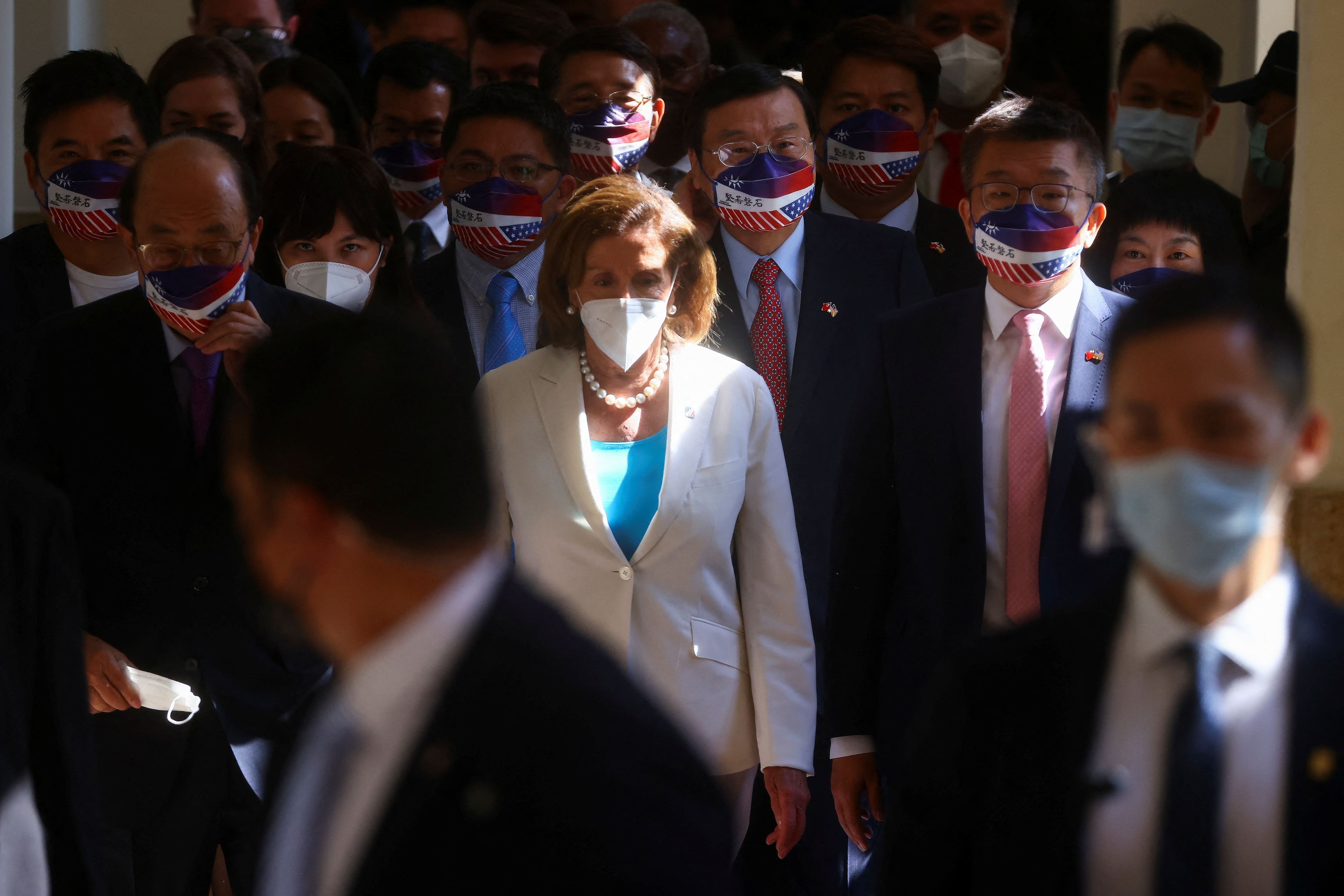  Nina Pelosi, presidenta de la Cámara de Representantes de los EEUU, re reunió con legisladores taiwaneses