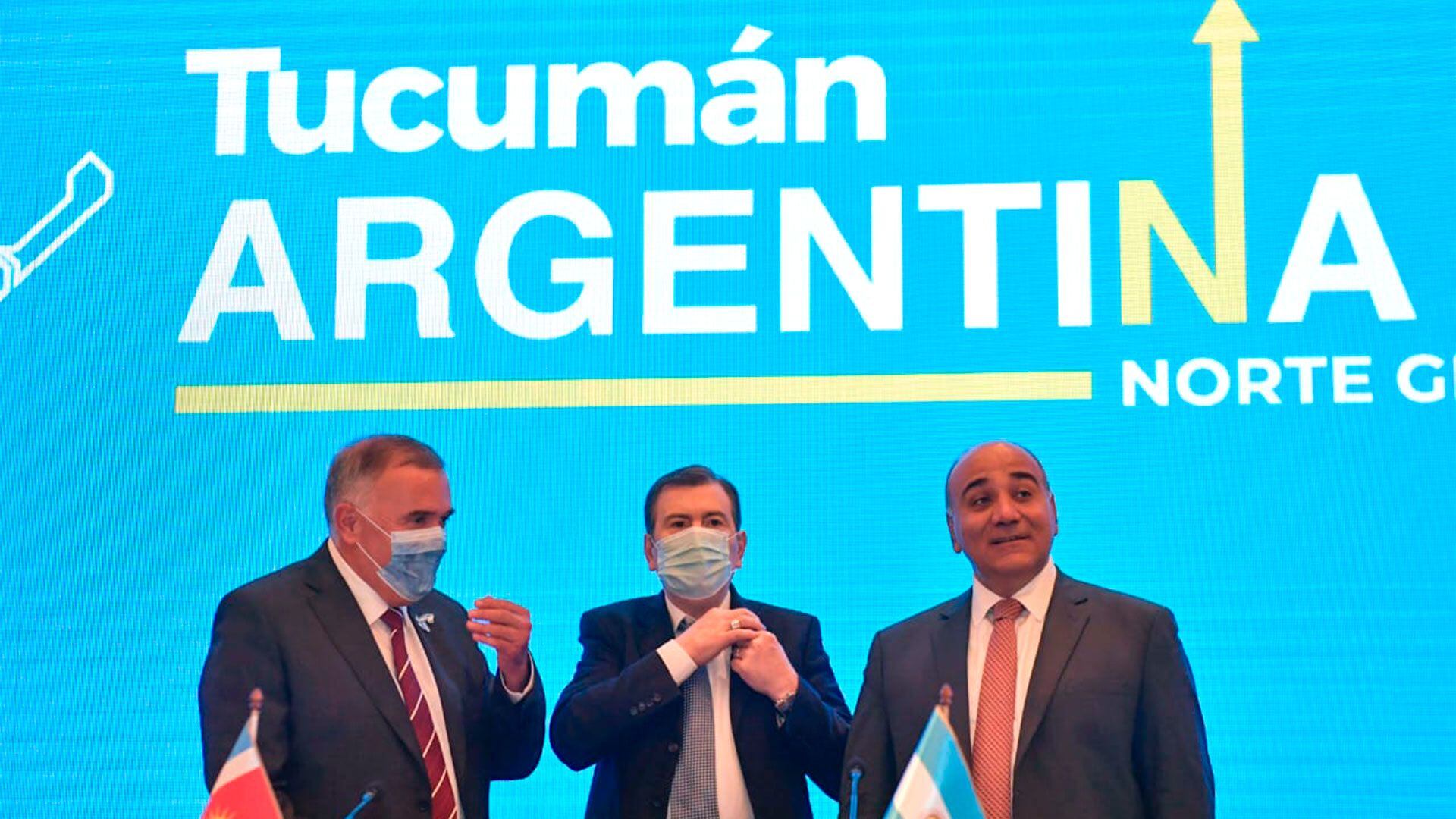 cumbre-de-gobernadores-del-Norte-Manzur-Wado-de-Pedro-en-Tucumán