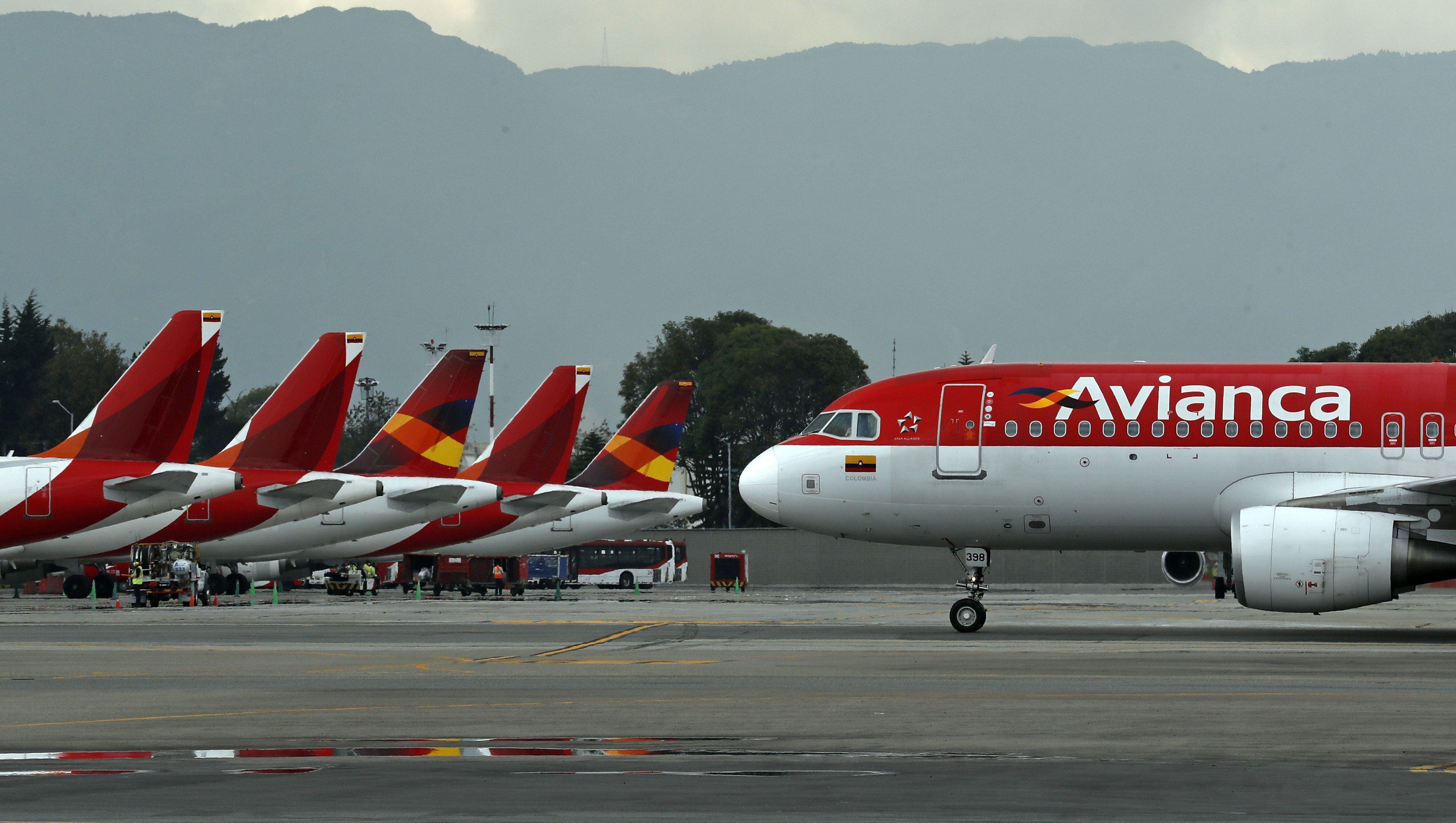 Un avión de la aerolínea Avianca. EFE/Mauricio Dueñas Castañeda