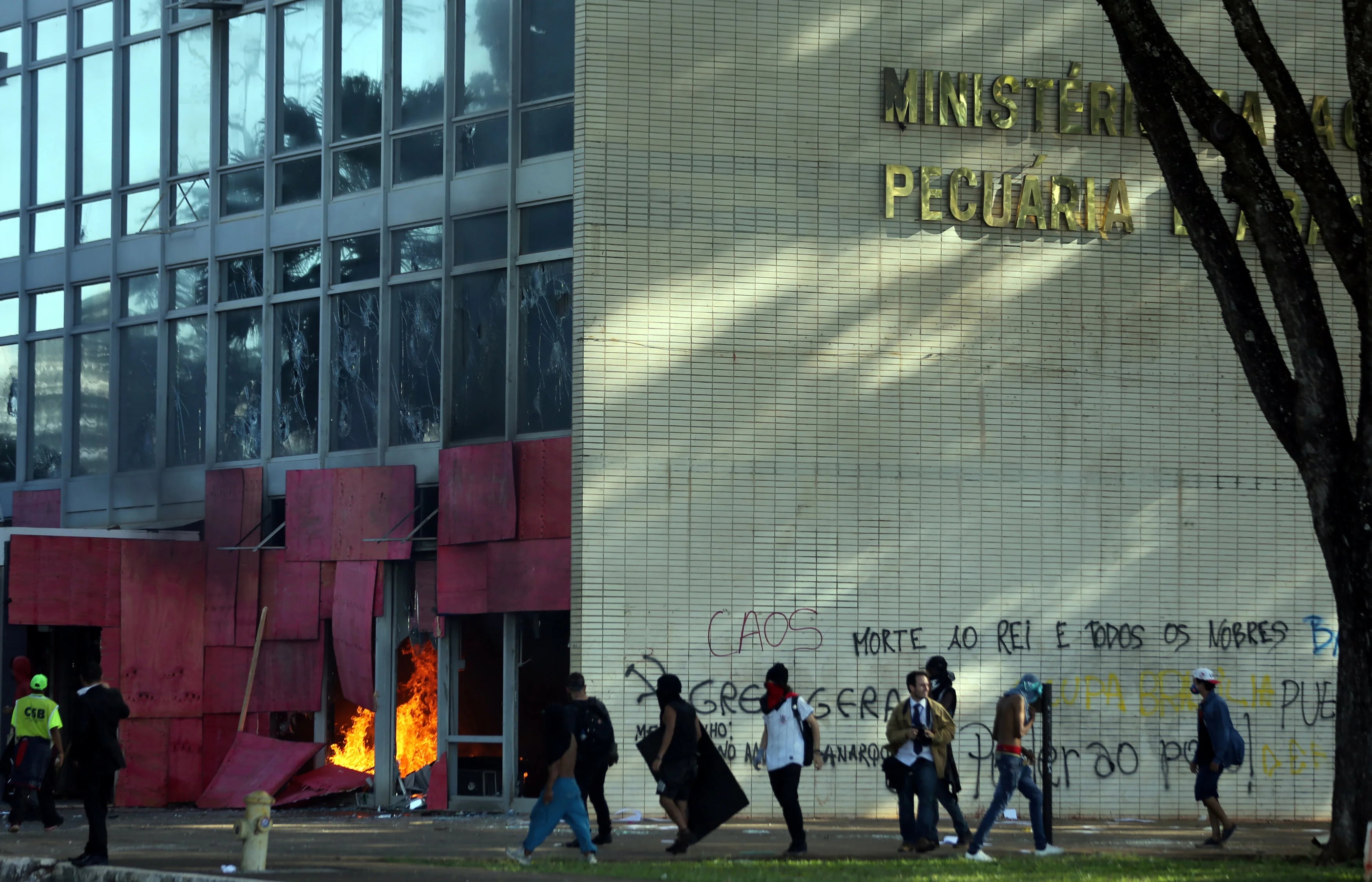 Los disturbios cerca del Ministerio de Agricultura (Reuters)
