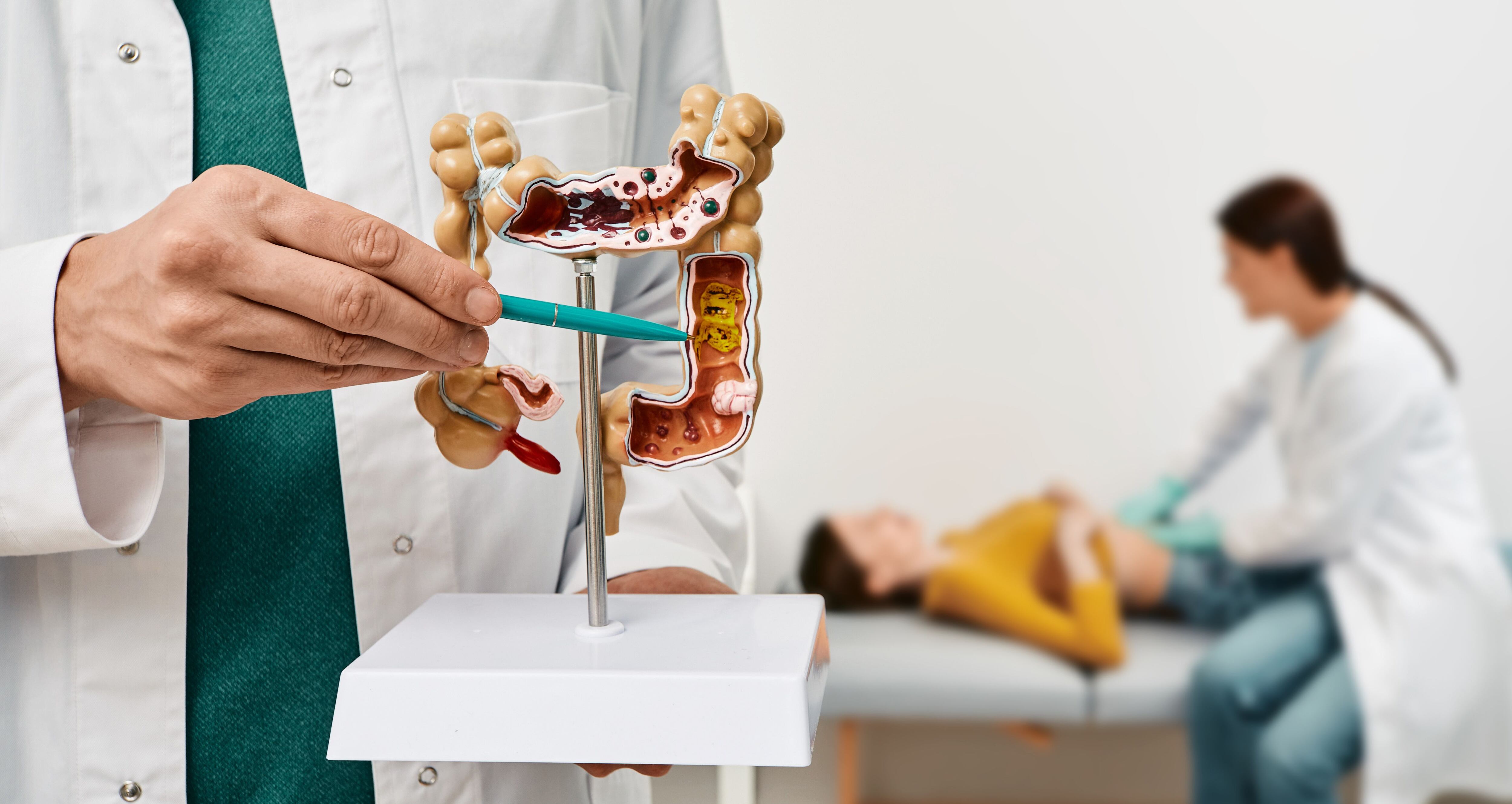 Consulta de gastroenterología (Shutterstock)