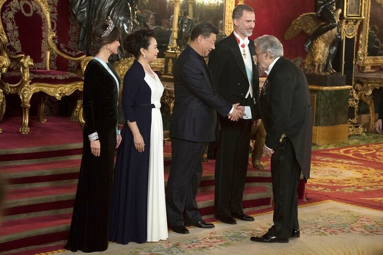 Domingo con el presidente de China, Xi Jinping. (Foto: AP)