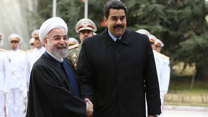 Hasan Rohani y Nicolás Maduro