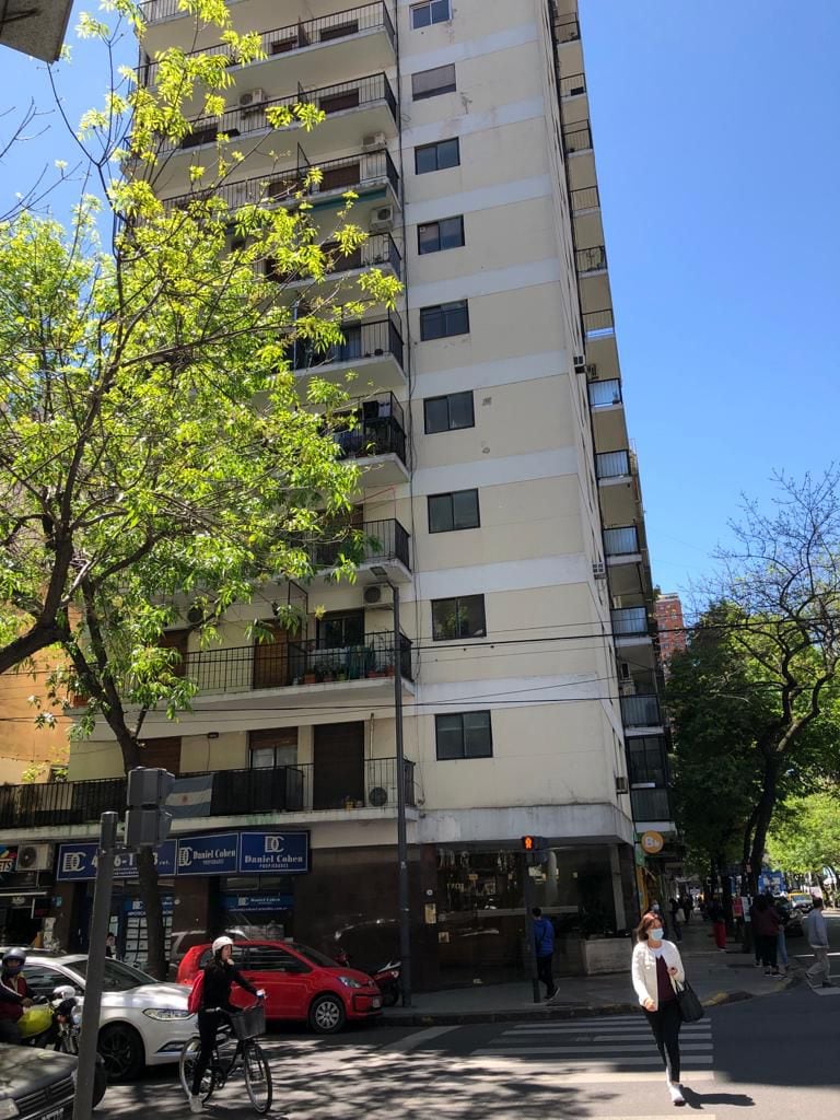 Auction of the city bank departments