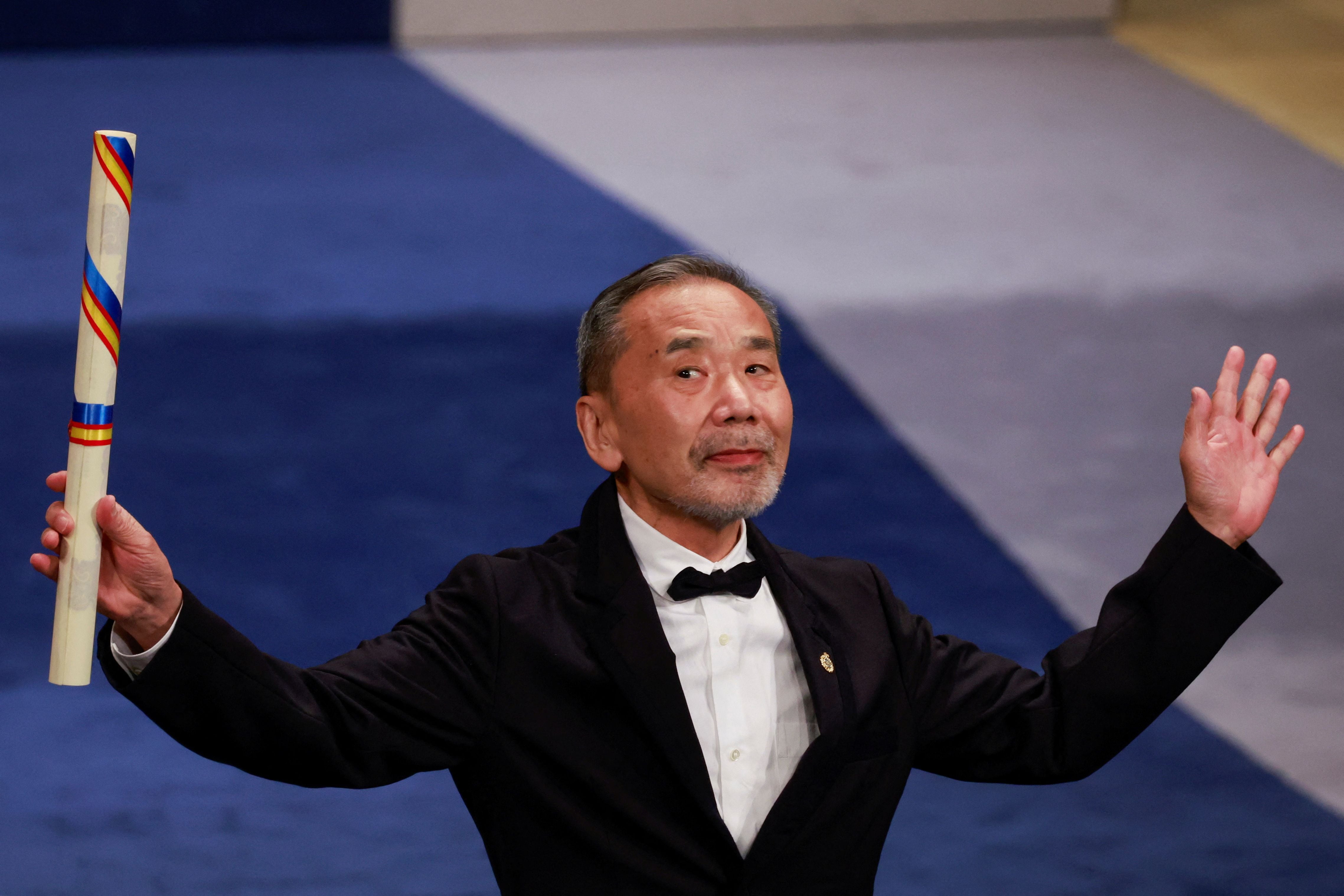 Murakami recibe el Príncesa de Asturias en 2023. (Foto REUTERS/Vincent West)