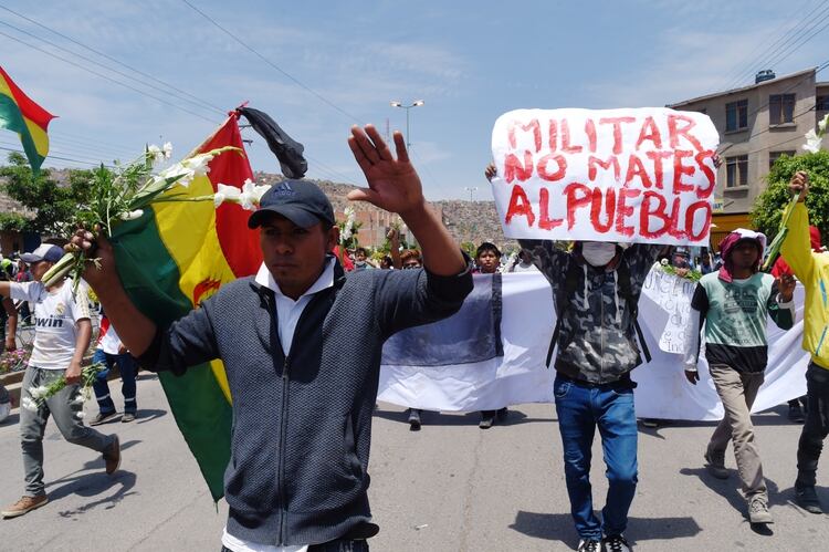 Seguidores de Evo Morales en Cochabamba, Bolivia, el 16 de noviembre (REUTERS/Danilo Balderrama)