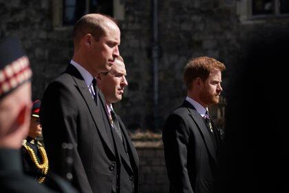 William, Peter Phillips y Harry en el castillo de Windsor (Reuters)