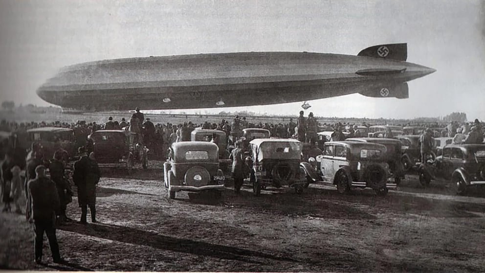 Graf-Zeppelin-sobrevuela-Buenos-Aires-en-1934-15