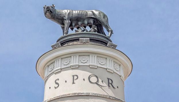 Loba Capitolina en la Gran Vía (esmadrid.com).