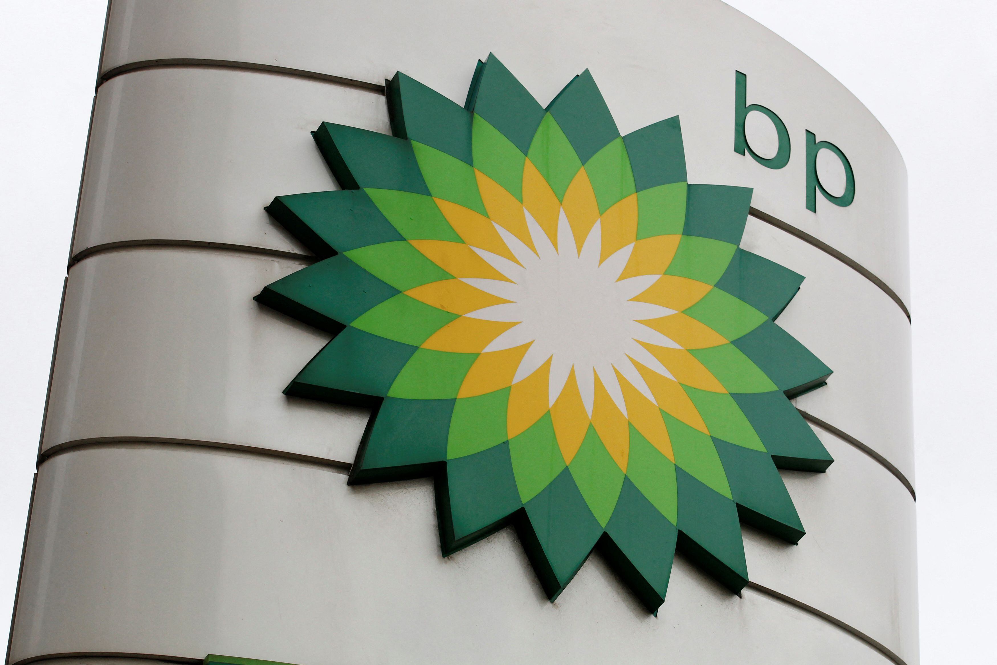 La compañía petrolera BP registró sus ganancias trimestrales más altas en más de una década 
