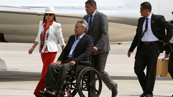 Moreno quedó postrado en una silla de ruedas en 1998 tras sufrir en Quito un disparo a quemarropa por delincuentes (Reuters)