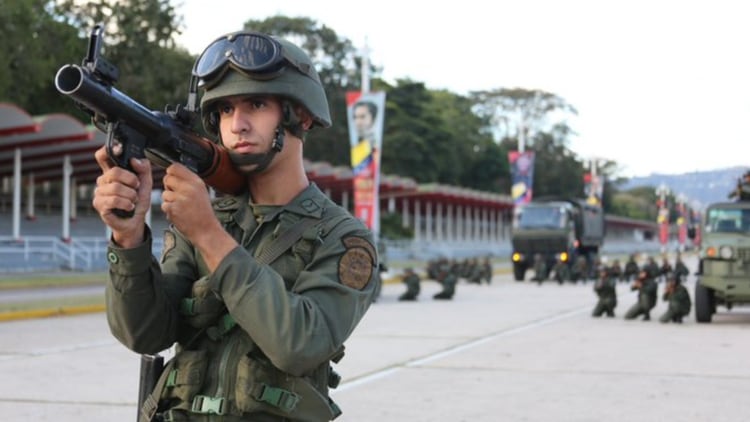 Ejercicios militares en Venezuela (FANB)