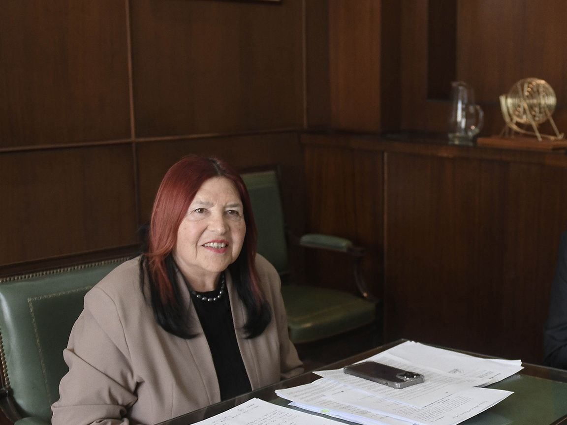 Ana María Figueroa, en la anteúltima reunión de acuerdo antes de que la Corte Suprema la cesara en sus funciones (Maxi Luna)
